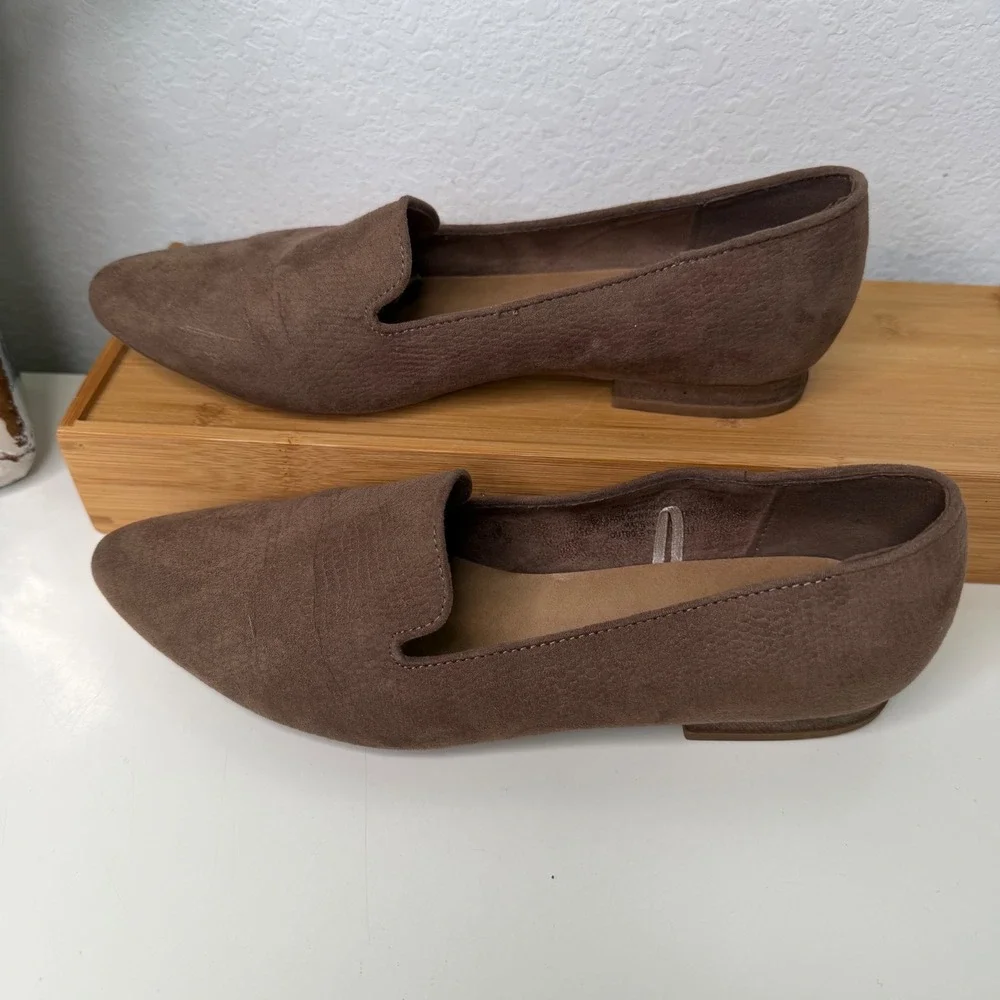 Seychelles pointed toe